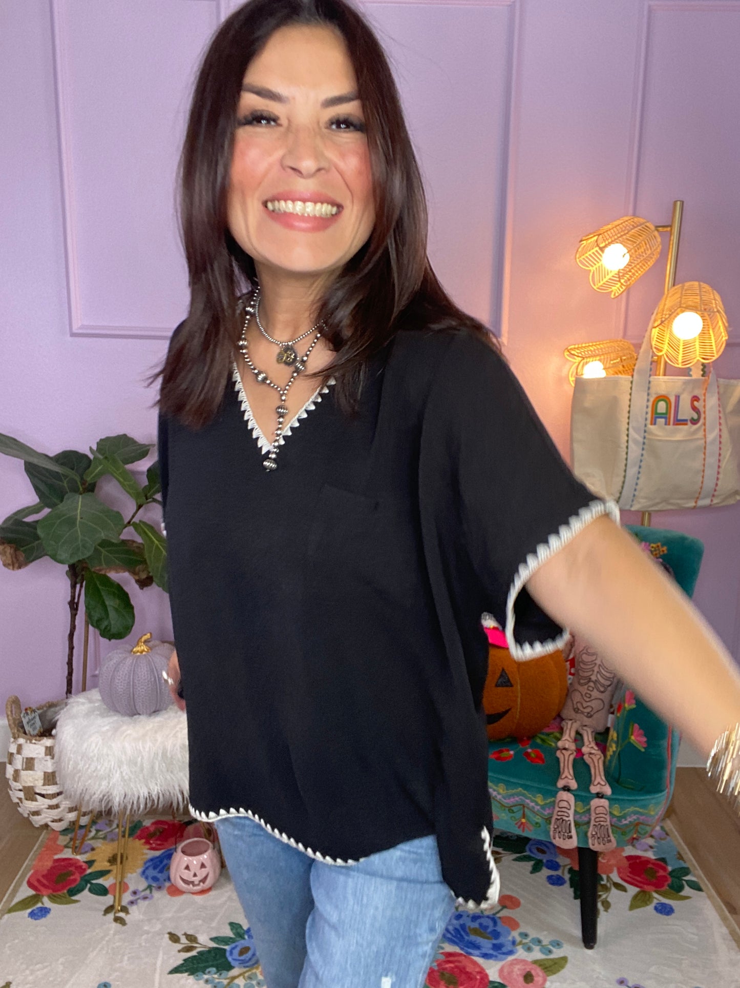 Shell Stitch Detail Loose Fit Top