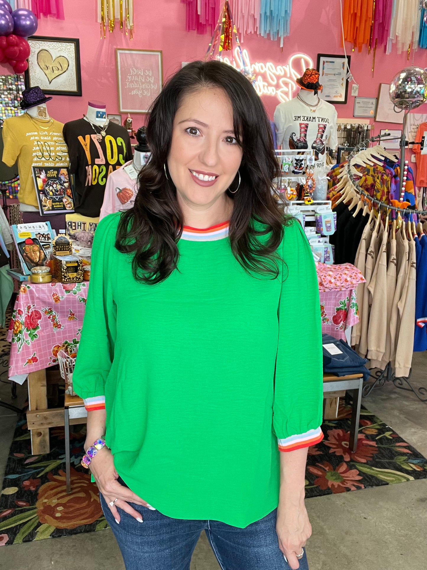 Solid U-Neck Peasant Sleeve Top - Kelly Green