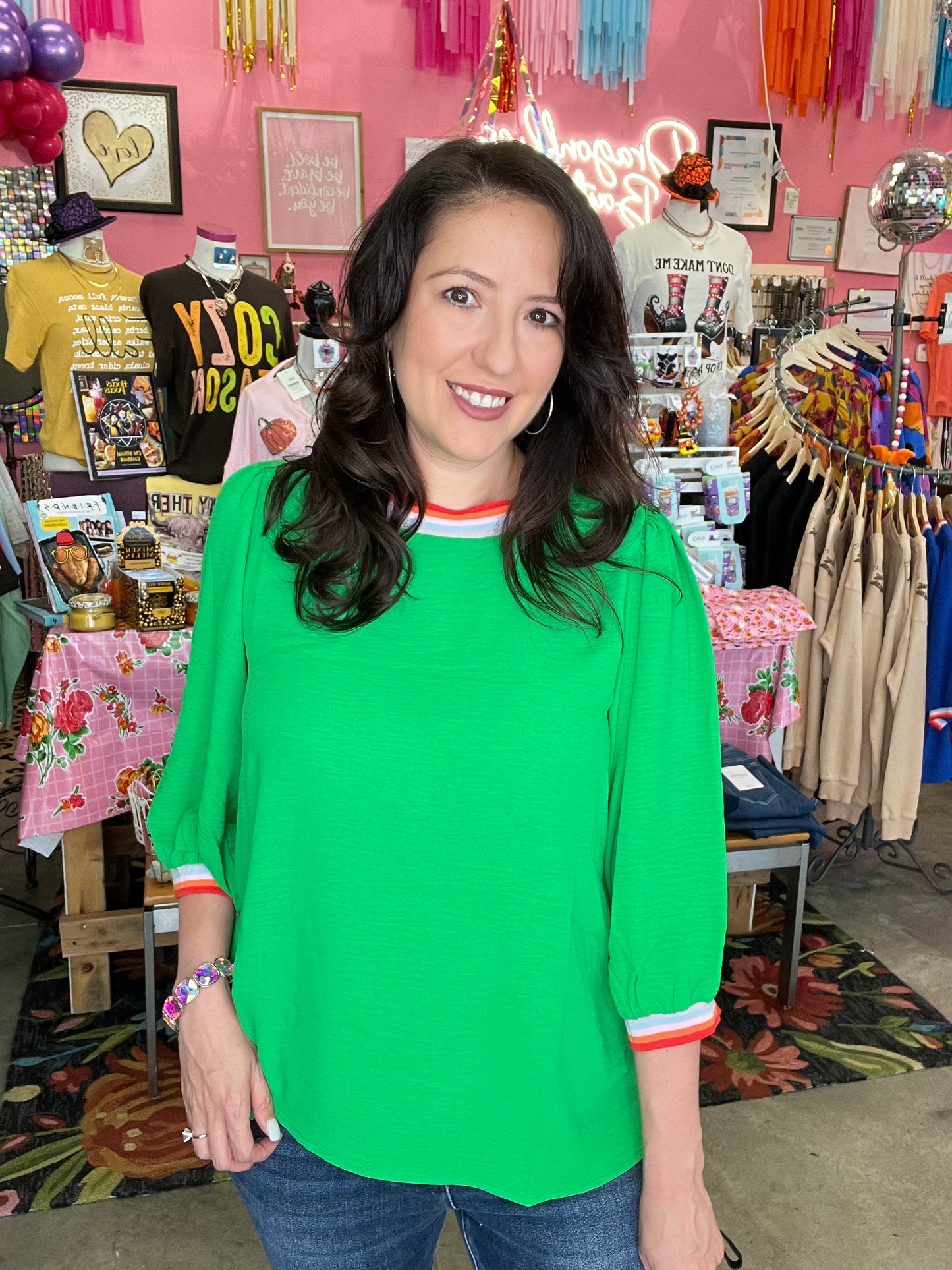 Solid U-Neck Peasant Sleeve Top - Kelly Green