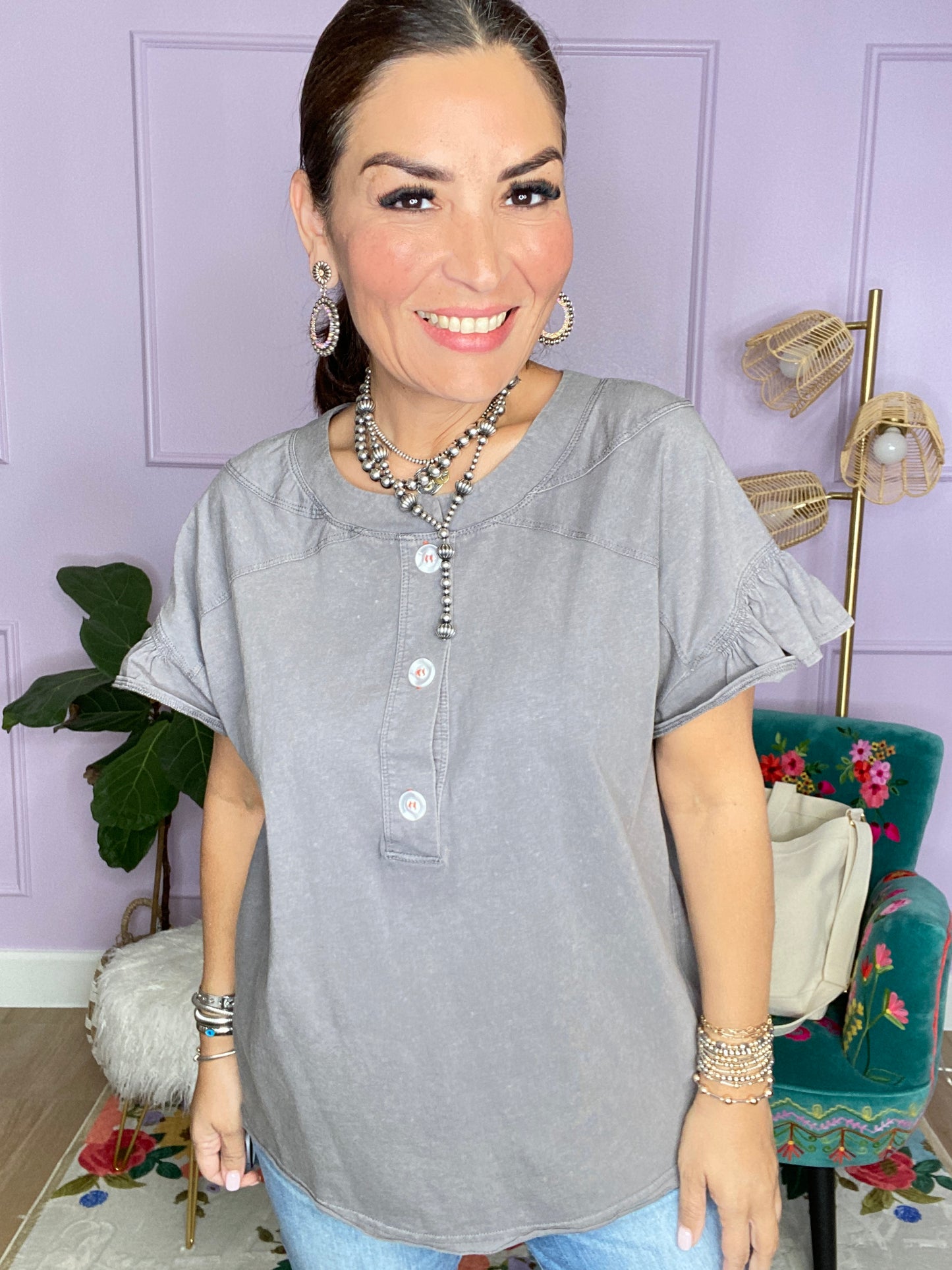 GREY HALF BUTTON T-SHIRT