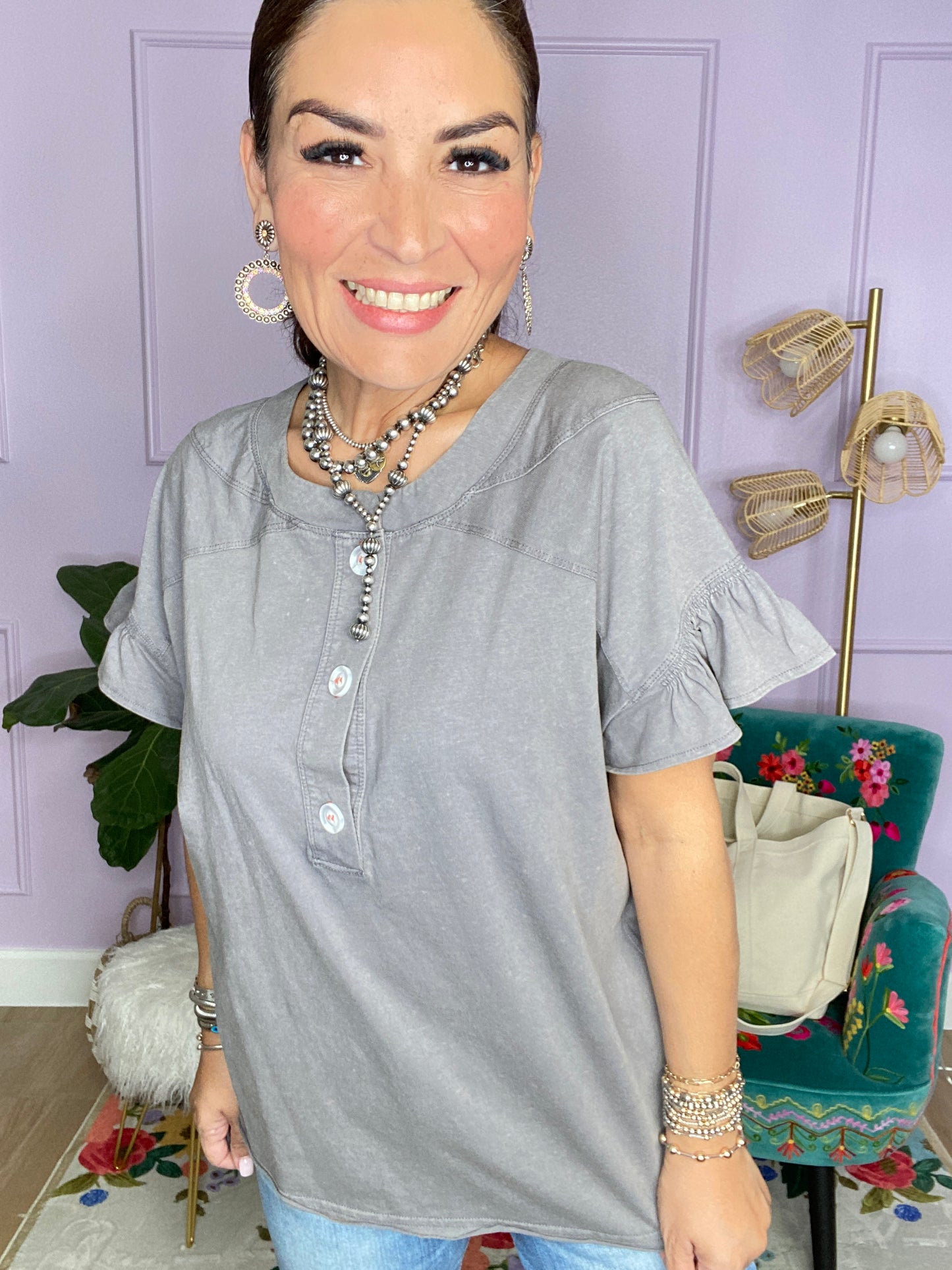 GREY HALF BUTTON T-SHIRT
