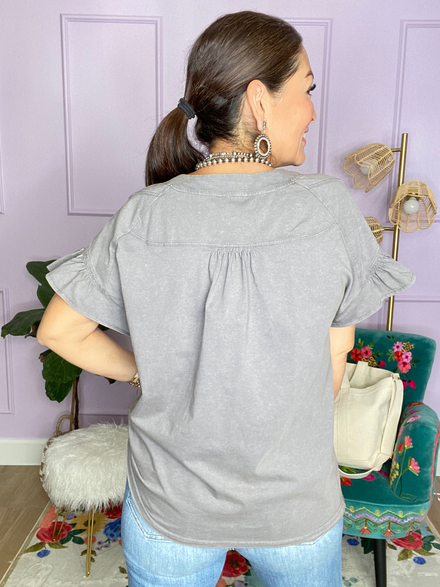 GREY HALF BUTTON T-SHIRT