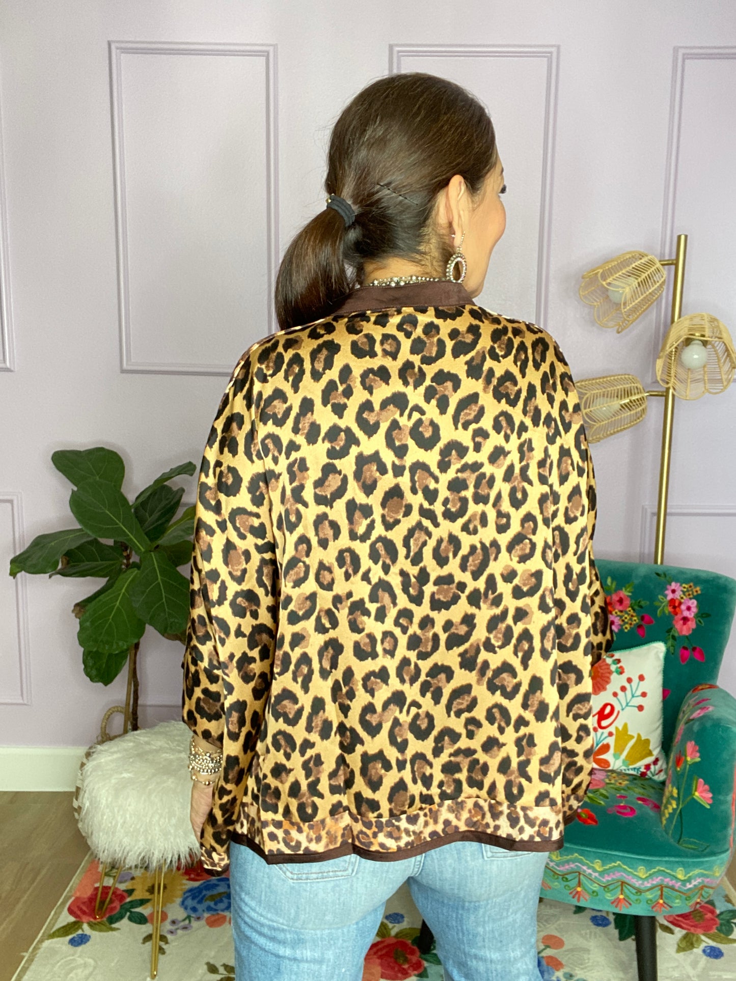 MIXED LEOPARD BUTTON DOWN TOP-BROWN