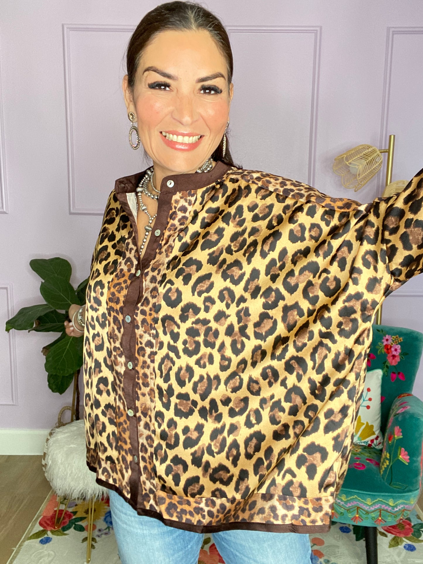 MIXED LEOPARD BUTTON DOWN TOP-BROWN