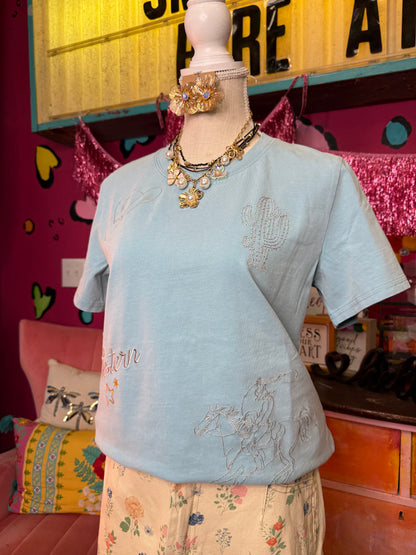 CHIC WESTERN DOODLE TEE - BLUE