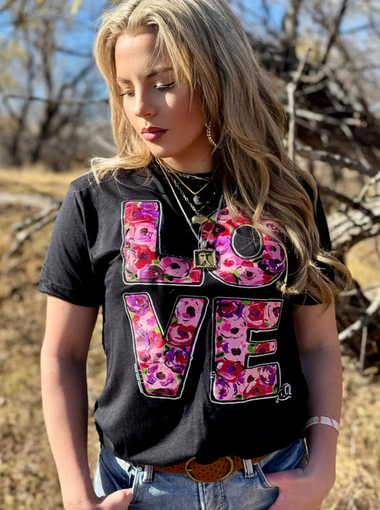 TEXAS TRUE THREADS Callie Ann Stelter Stacked Floral Love Tee