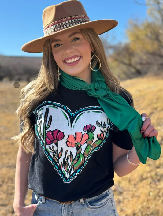 TEXAS TRUE THREADS Lauren's Western Heart Tee