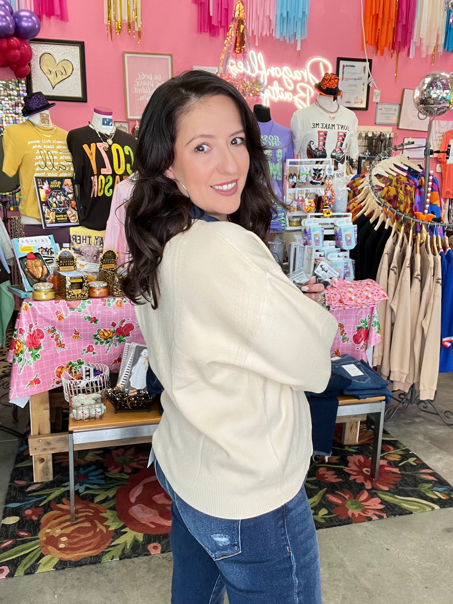 Solid Wide Contrast Cuff Top