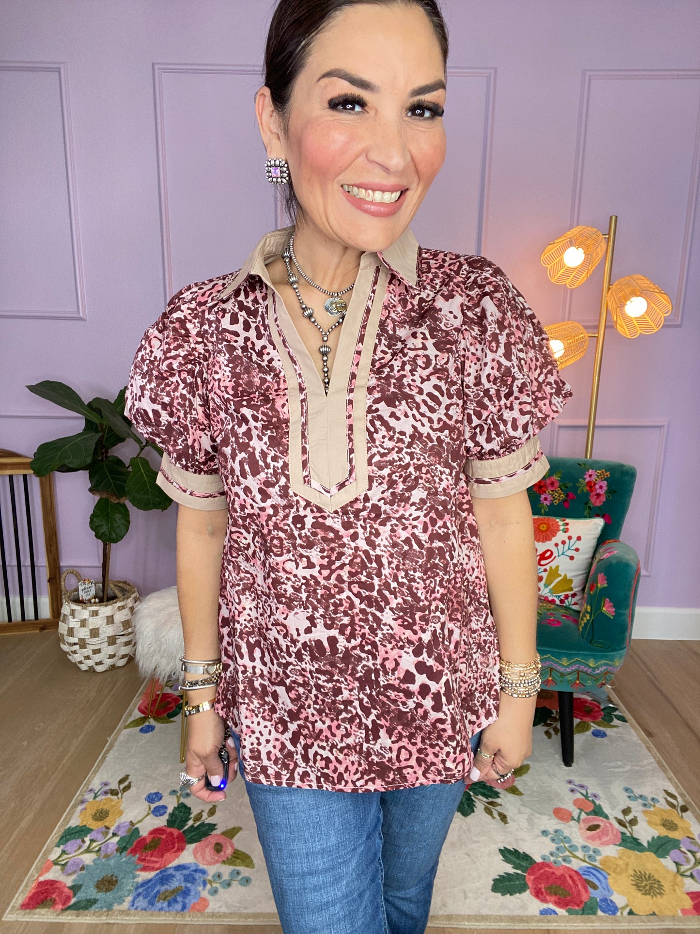Animal pattern short cuff band sleeve top