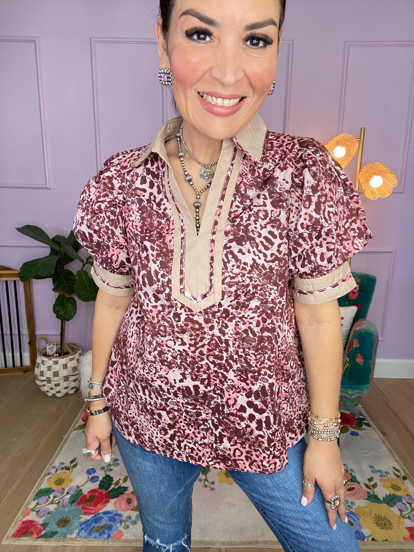 Animal pattern short cuff band sleeve top