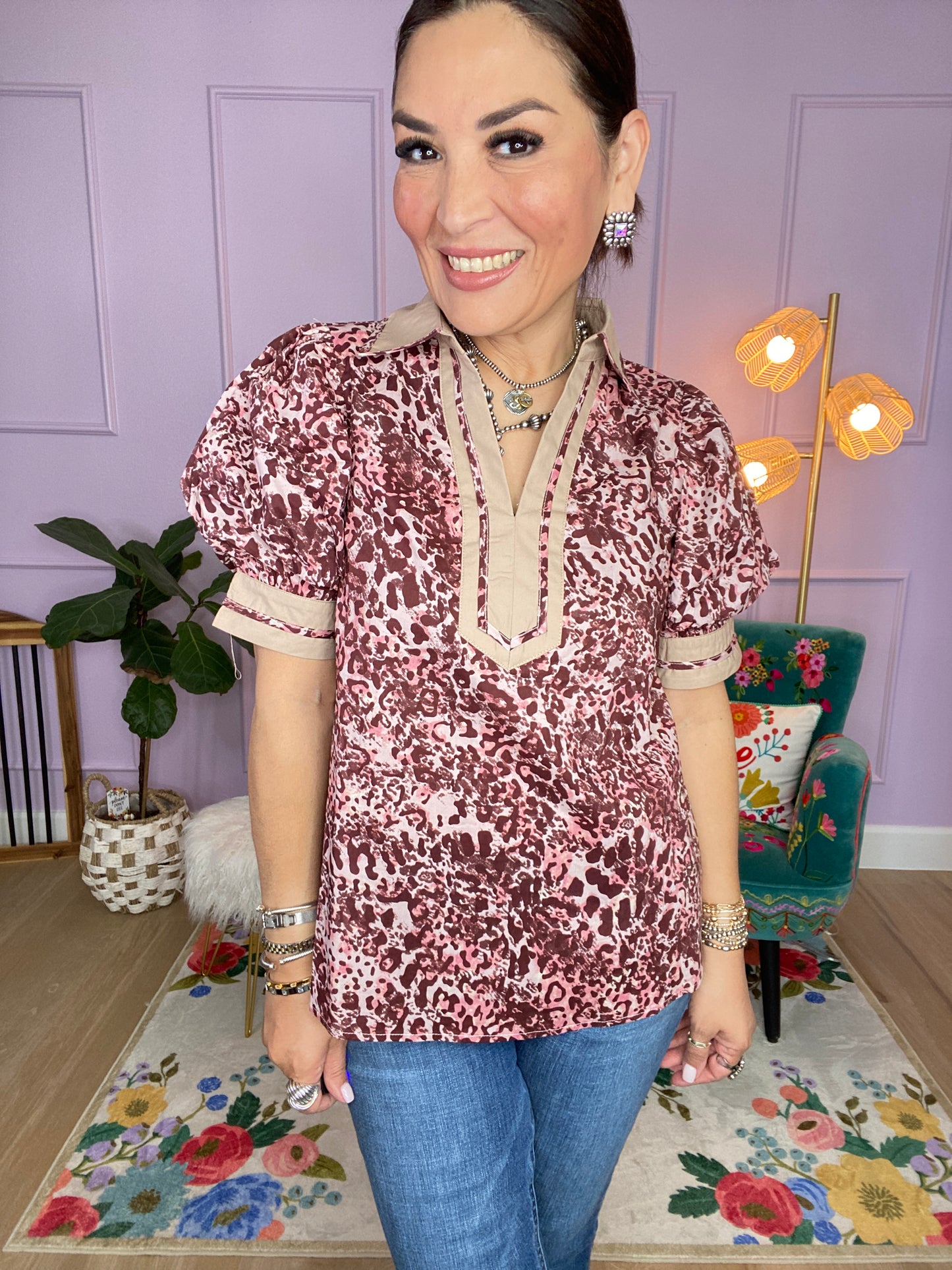 Animal pattern short cuff band sleeve top