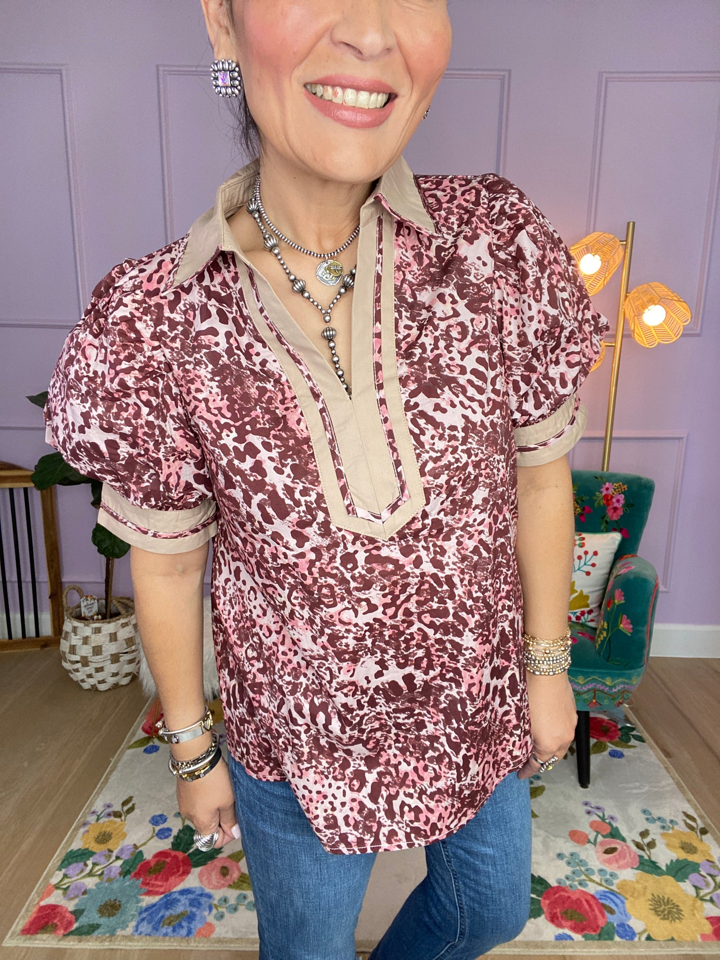 Animal pattern short cuff band sleeve top
