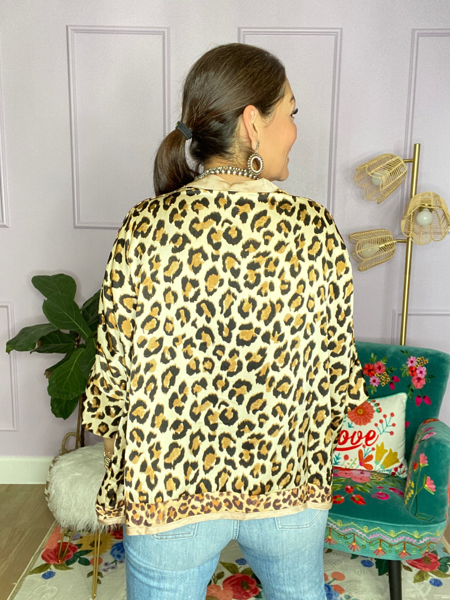 MIXED LEOPARD BUTTON DOWN TOP- BEIGE