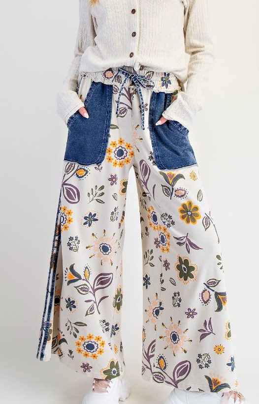FLORAL PRINTED MINERAL WASHED PANTS
