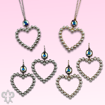 Pearl open heart earring with Austrian crystal